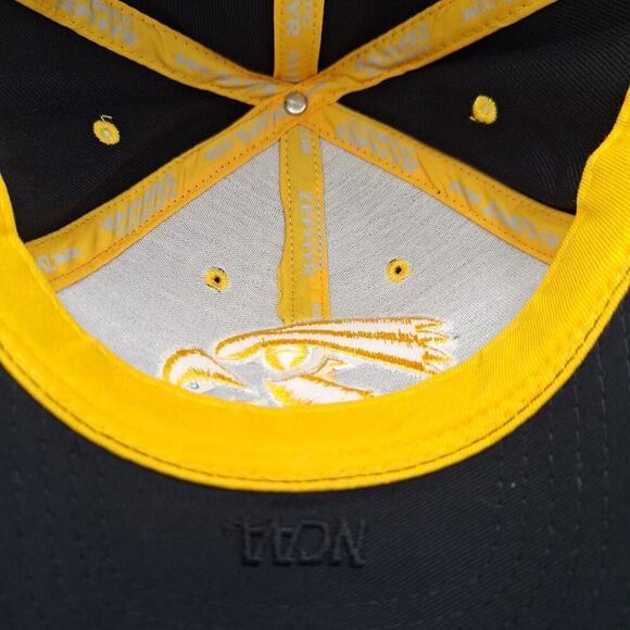 Iowa Hawkeyes Zephyr Z Hat Cap Black Yellow Logo Fitted 6 7/8 Embroidered Wool - Picture 7 of 8